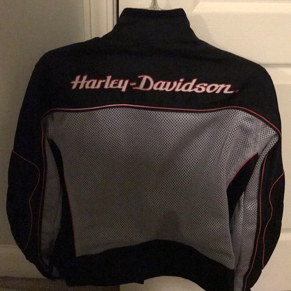 Harley Davidson Riding Jacket which incl. protection that can be added. - Picture 3 of 8